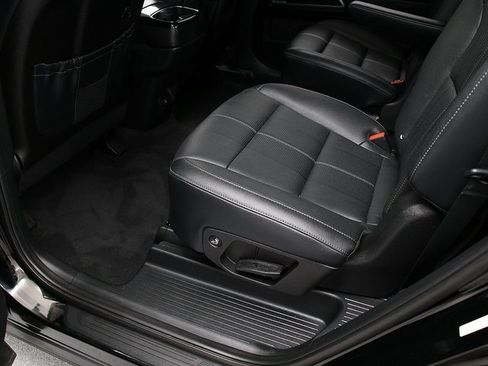 Used 2022 Kia Telluride EX w/ EX Premium Package image 26