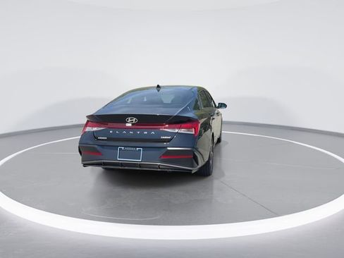 New 2026 Hyundai Elantra Limited FWD image 7