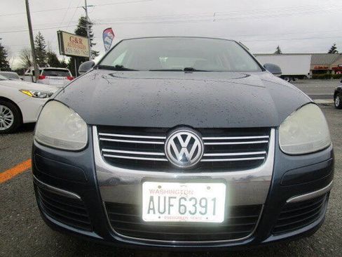 Used 2008 Volkswagen Jetta SE image 3