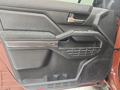Used 2025 Toyota Tacoma TRD Sport RWD image 11