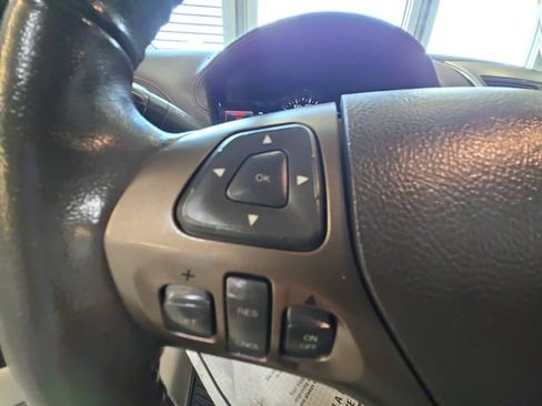 Used 2012 Lincoln MKX AWD image 19