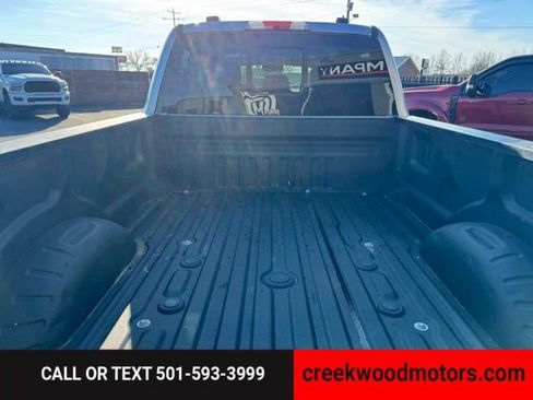 Used 2024 Ford F250 Lariat w/ Chrome Package image 17