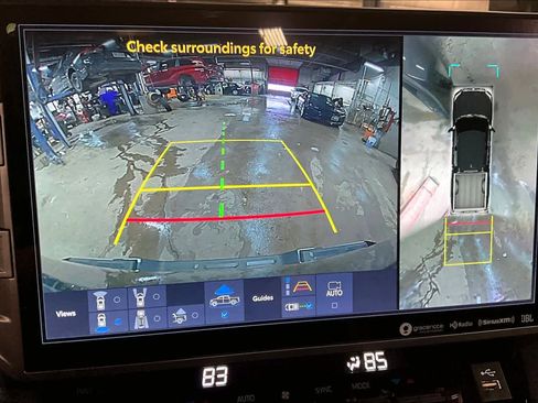 Used 2023 Toyota Tundra Limited image 28