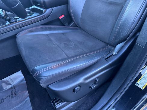 Used 2022 Dodge Durango R/T w/ Blacktop Package image 15