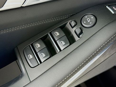 New 2026 BMW X5 xDrive50e w/ Premium Package image 18