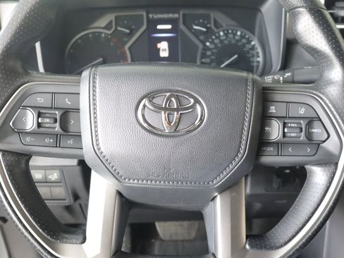 Used 2025 Toyota Tundra SR5 w/ SR5 Convenience Package AWD/4WD image 16