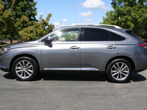 Used 2014 Lexus RX 450h AWD image 8
