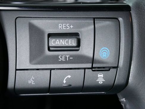 Used 2023 Nissan Rogue SV w/ SV Premium B Package AWD/4WD image 26