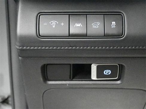 Used 2023 Hyundai Santa Fe Calligraphy image 11