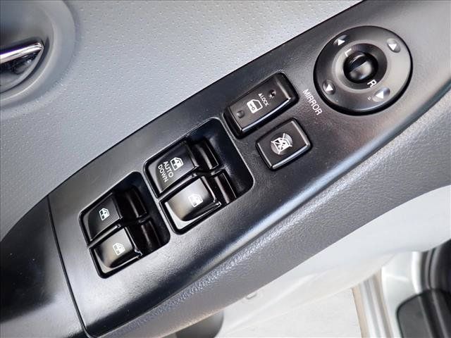 Used 2010 Hyundai Elantra GLS FWD image 10