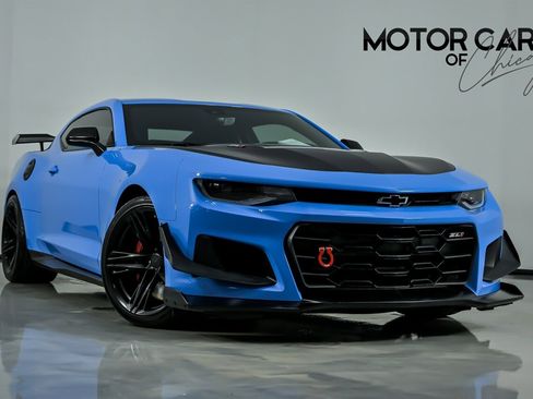 Used 2022 Chevrolet Camaro ZL1 image 1
