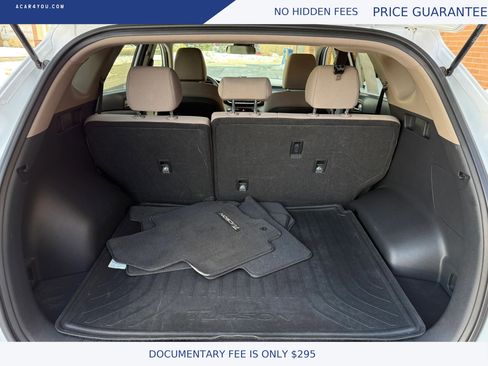 Used 2020 Hyundai Tucson SE image 15