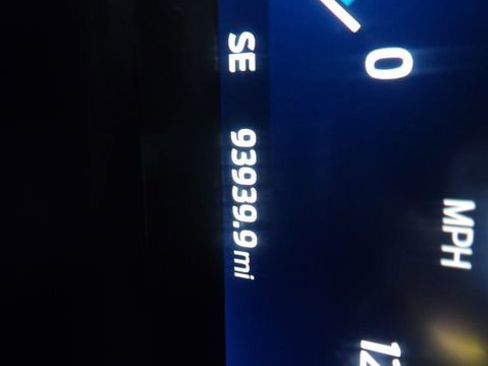 Used 2021 Ford F150 Lariat w/ Equipment Group 502A High image 36