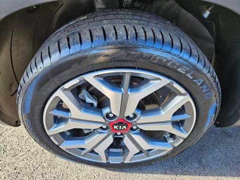 Used 2021 Kia Seltos SX w/ SX Sunroof Package AWD/4WD image 22