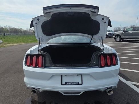 Used 2016 Ford Mustang GT Premium image 10