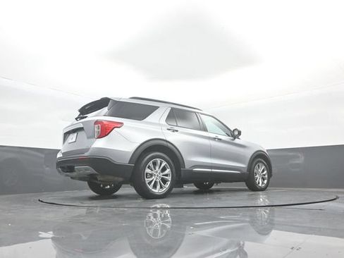 Certified 2023 Ford Explorer XLT w/ Equipment Group 202A AWD/4WD image 40