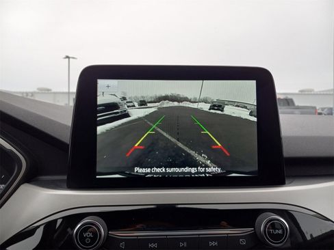 Used 2022 Ford Escape SE image 20