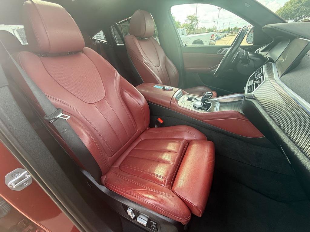 Used 2022 BMW X6 xDrive40i w/ Executive Package AWD/4WD image 19