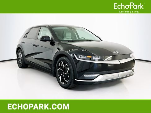 Used 2023 Hyundai Ioniq 5 SEL image 1