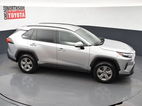 Used 2024 Toyota RAV4 XLE AWD/4WD image 20