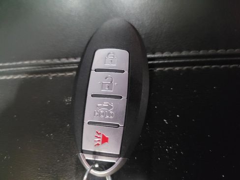 Used 2021 Nissan Sentra S FWD image 32