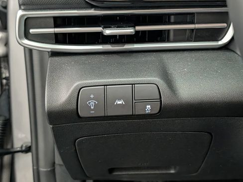 Certified 2023 Hyundai Elantra SEL w/ Convenience Package FWD image 24