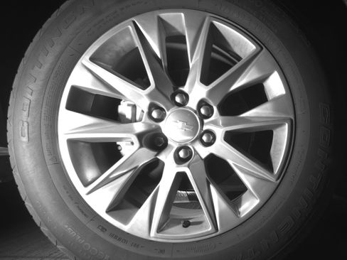 Used 2023 Chevrolet Suburban Premier image 13