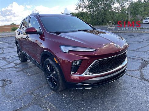 Certified 2024 Buick Encore GX Sport Touring FWD image 1