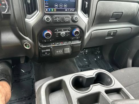 Used 2021 Chevrolet Silverado 1500 RST w/ Z71 Off-Road Package AWD/4WD image 25