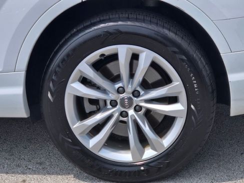 Used 2019 Audi Q7 3.0T Premium Plus image 16