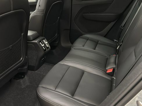 New 2026 Volvo XC40 B5 Plus w/ Protection Package Premier image 27