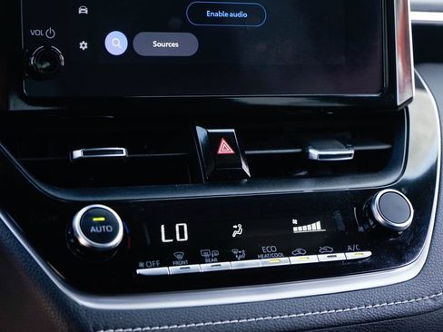 Used 2023 Toyota Corolla SE FWD image 26