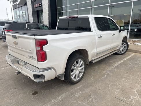Used 2023 Chevrolet Silverado 1500 High Country image 3