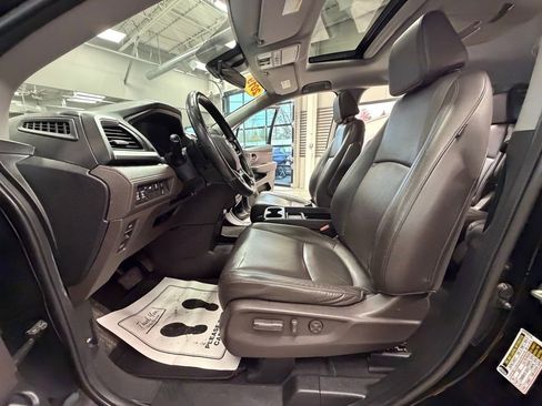 Used 2019 Honda Odyssey EX-L image 59