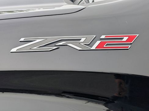 Used 2023 Chevrolet Silverado 1500 ZR2 w/ Technology Package image 6