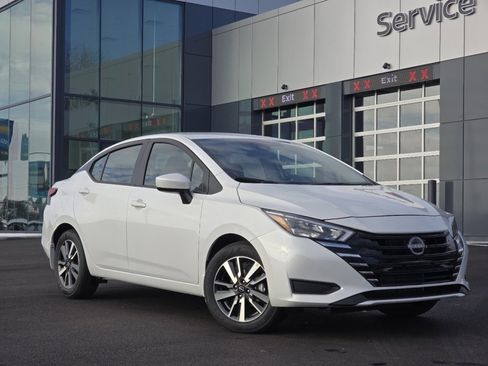New 2025 Nissan Versa SV w/ Trunk Package image 2