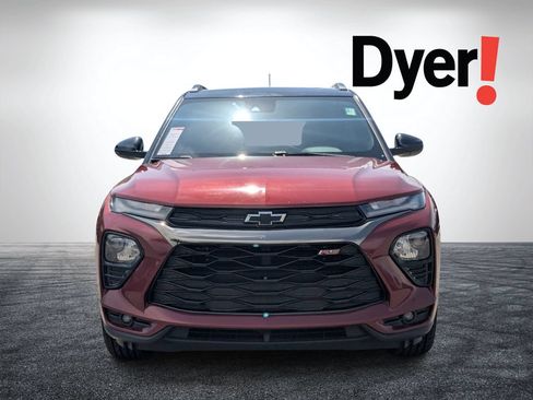 Used 2023 Chevrolet TrailBlazer RS w/ Sun and Liftgate Package FWD image 10