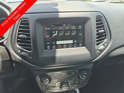 Used 2020 Jeep Compass Latitude w/ Popular Equipment Group FWD image 7