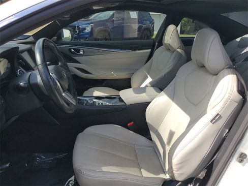 Used 2017 INFINITI Q60 w/ Cargo Package image 20