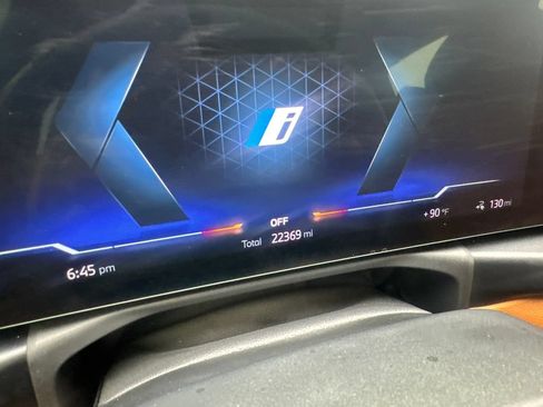 Used 2024 BMW i4 eDrive35 w/ Premium Package RWD image 61