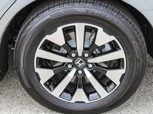 Certified 2026 Honda Odyssey EX-L image 12