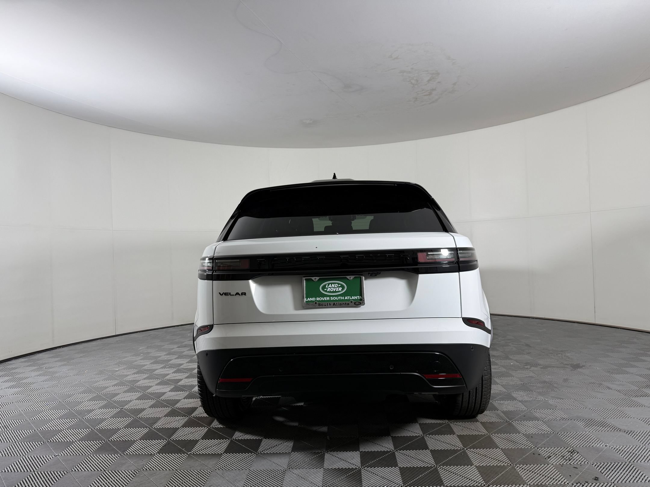 New 2026 Land Rover Range Rover Velar S AWD/4WD image 10