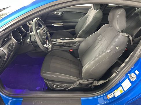 Used 2019 Ford Mustang GT RWD image 27