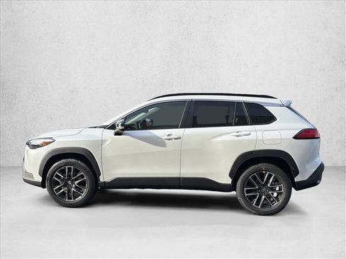 New 2026 Toyota Corolla Cross XLE image 8