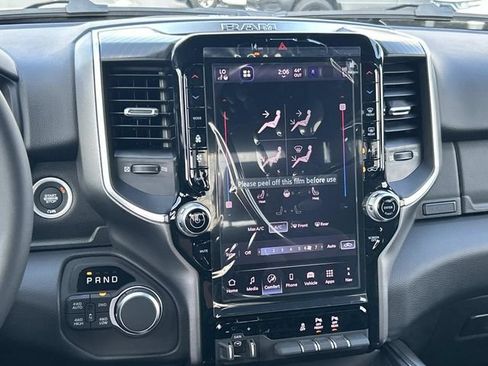 New 2027 RAM 1500 4x4 Crew Cab image 16