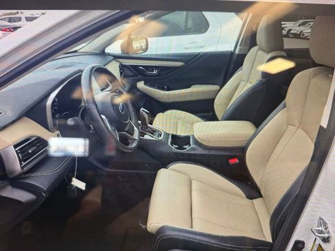 Used 2024 Subaru Outback Limited image 10