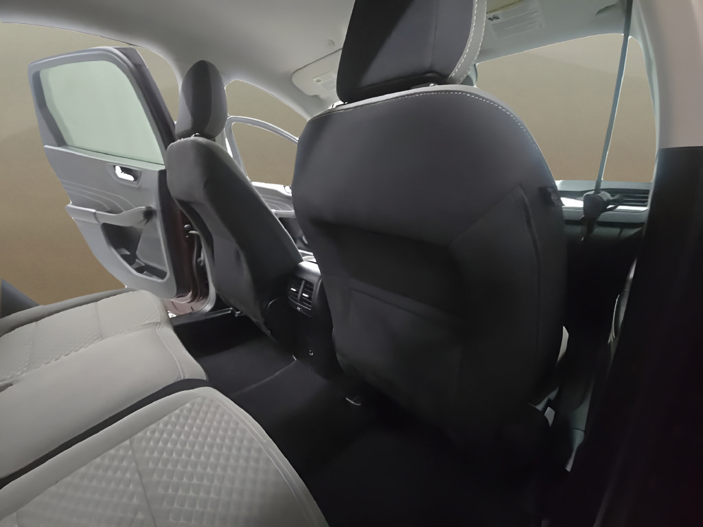 Used 2021 Ford Escape SE w/ Convenience Package AWD/4WD image 23