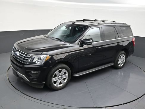 Used 2020 Ford Expedition XLT w/ Equipment Group 202A image 15