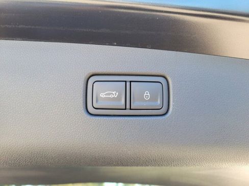 Used 2026 Genesis GV70 3.5T Sport Prestige image 9