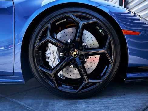 Used 2024 Lamborghini Huracan Tecnica RWD image 30